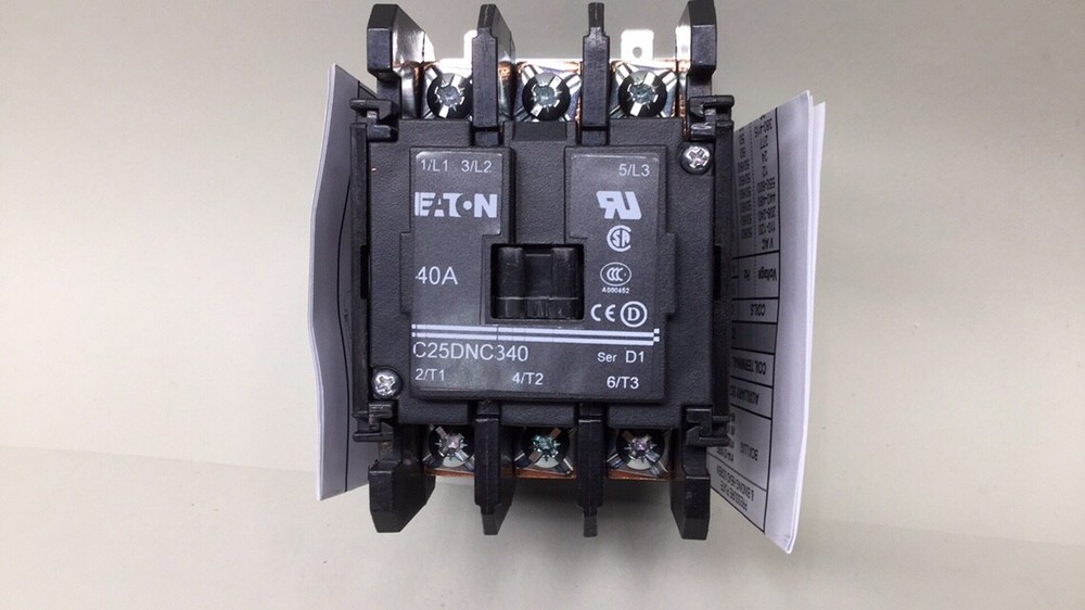 Eaton C25DNC340B Definite Purpose Contactor 3 Pole Open Type