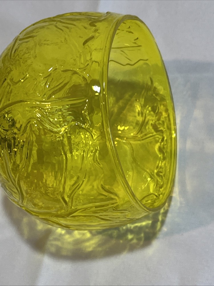 CABBAGE LEAF SIGMA RETIRED SECLA YELLOW GLASSWARE CABBAGE GOBLET Replacement