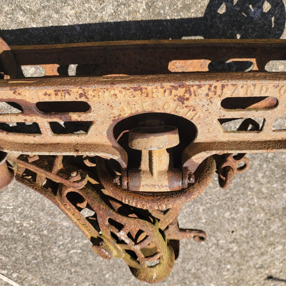 F. E Myers Hay Trolley Sure Grip