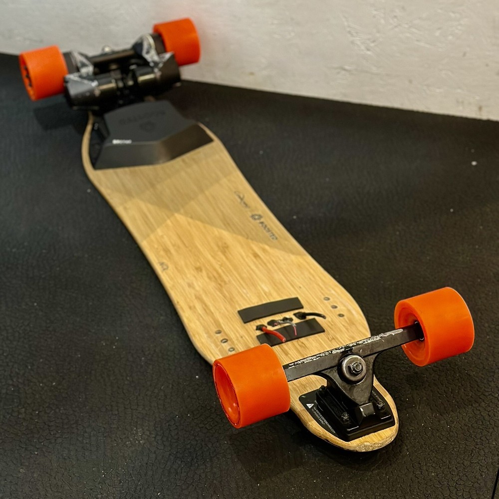 Boosted Board V1 Dual Motor Electric Longboard Skateboard - Missing Battery