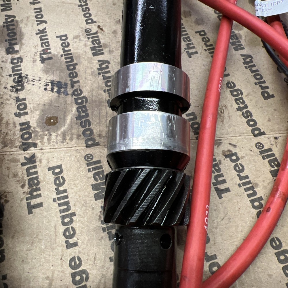 Mercruiser thunderbolt IV distributors (2)