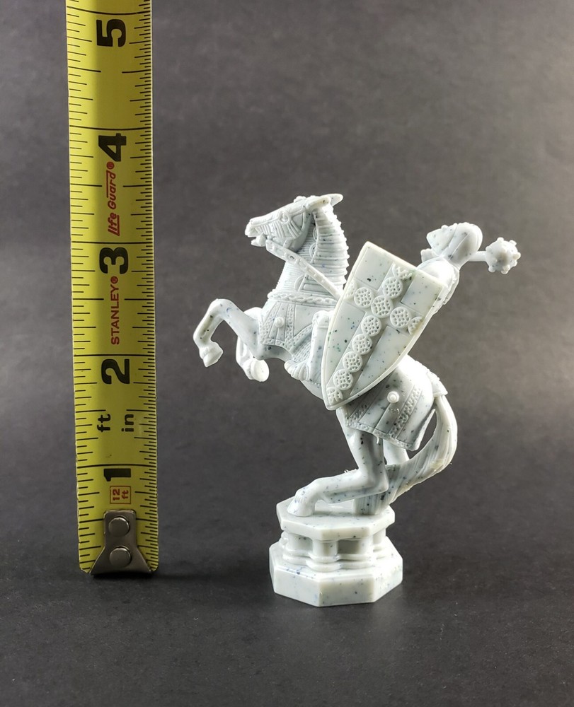 Vintage Harry Potter Wizard Chess Set 2002 Replacement Piece White Knight