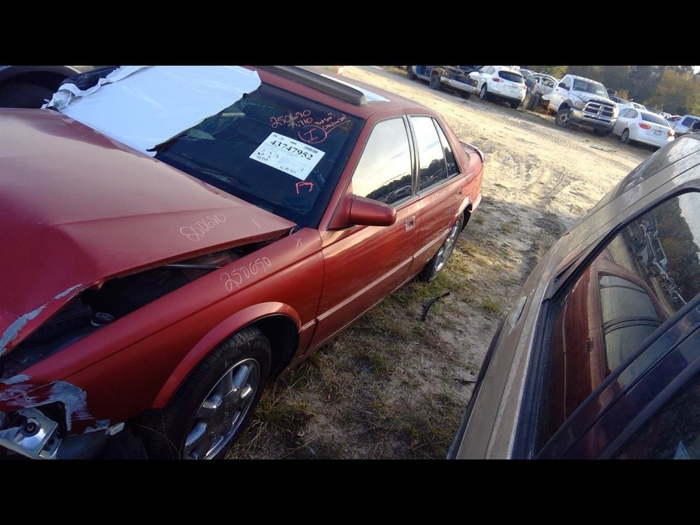 Chassis ECM Temperature Fits 97-99 DEVILLE 1171827