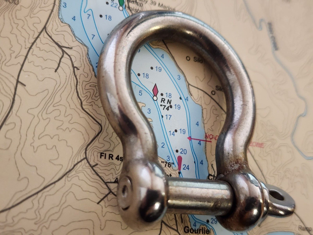 Stainless Steel 5/16" Pin Bow Shackle