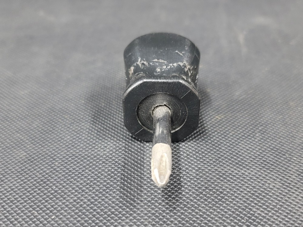 Snap On Tools SDDP22 #2 Phillips Stubby Screwdriver Black Handle