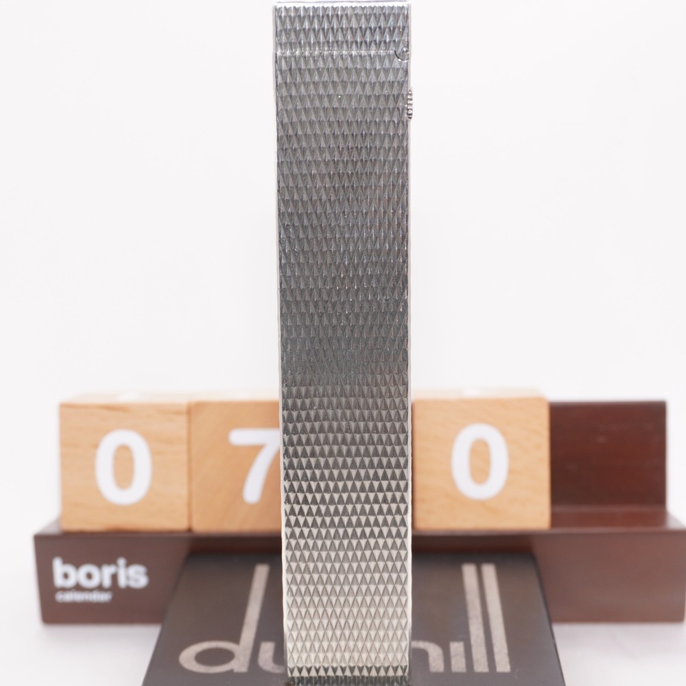 Dunhill Lighter LONGBOY Silver Diamond Pattern _Ultrasonically Cleaned_Working