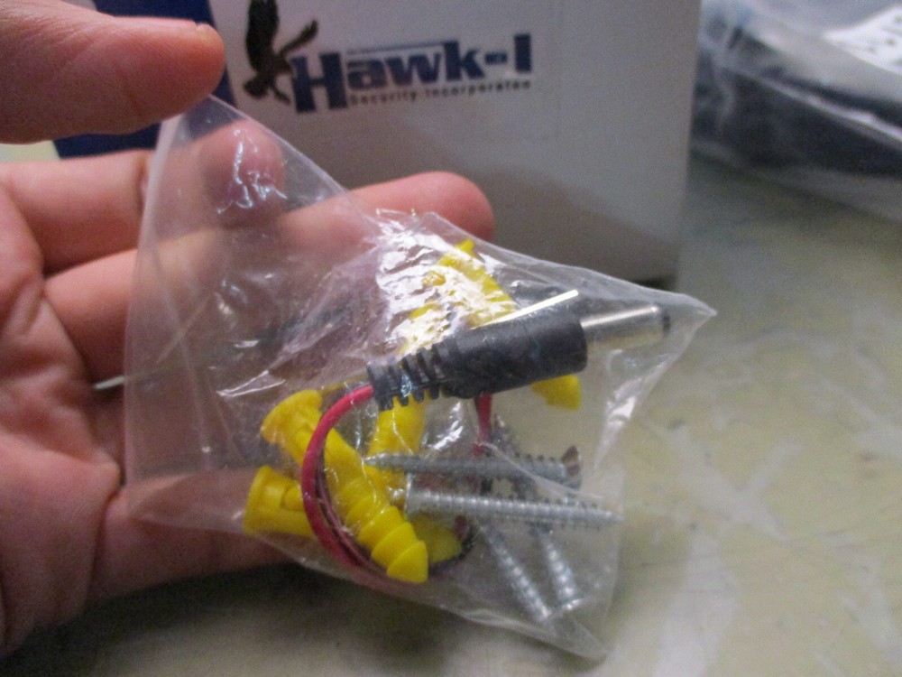 Hawk-I hawk-331cd/6 dsp color security camera minidome tamperproof 3.6mm [14R]