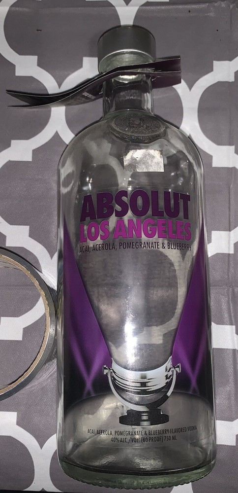 Rare Absolut Vodka Los Angeles Bottle! Empty, Nice Shape! 750 ml Limited Edition