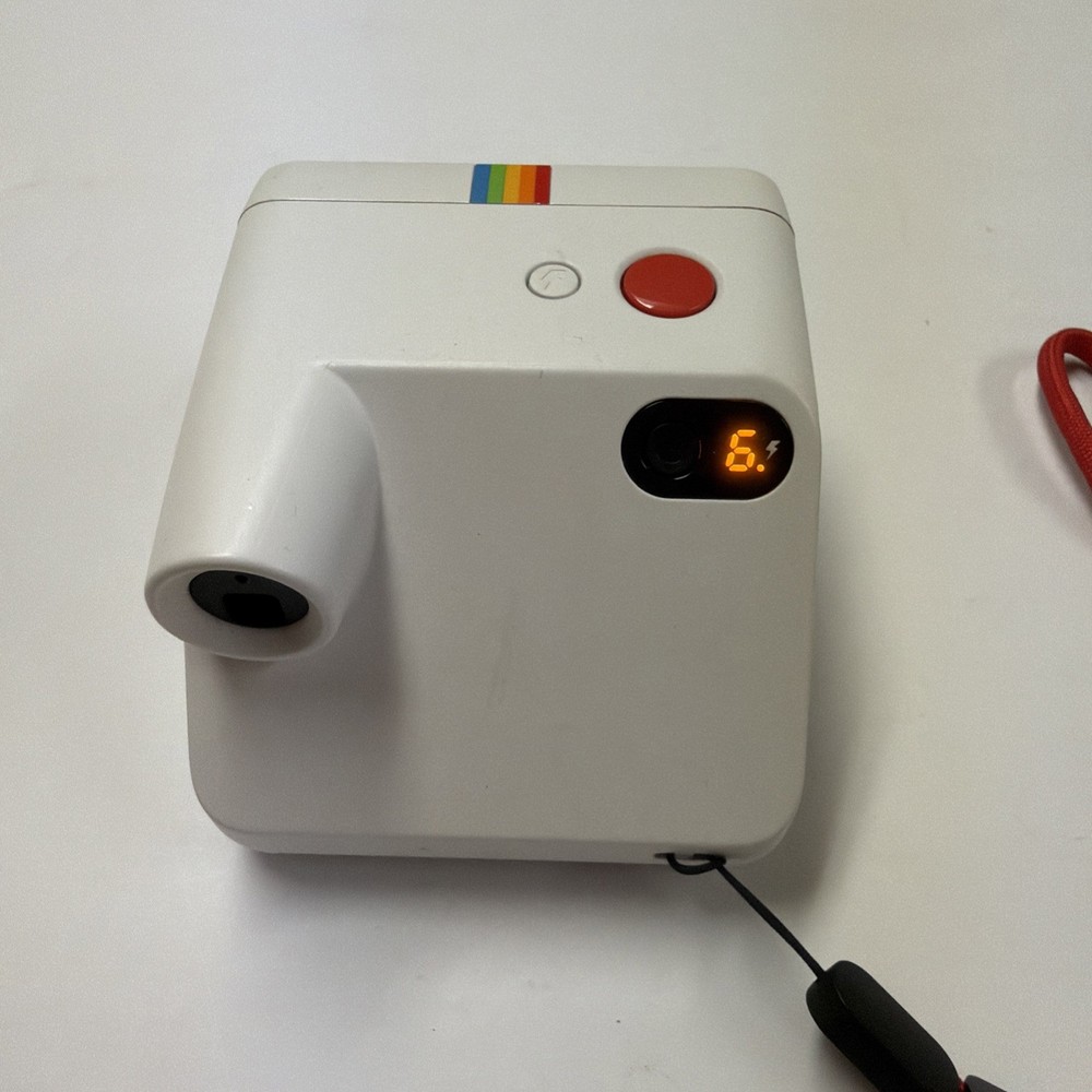 Polaroid Go Mini Instant Camera White Rainbow Stripe Rechargeable w/ USB Cable