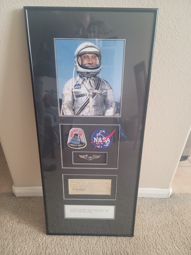 Mercury 7 Astronaut Virgil Grissom - Framed Picture / Signed Check