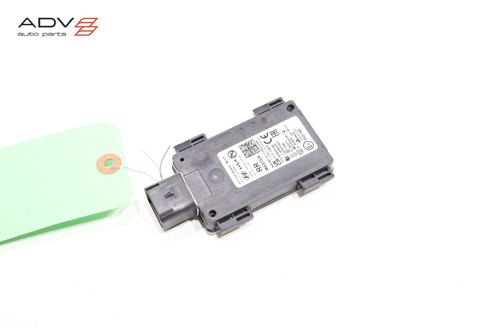 2021 - 2024 KIA SORENTO REAR RIGHT SIDE BLIND SPOT RADAR SENSOR MODULE OEM