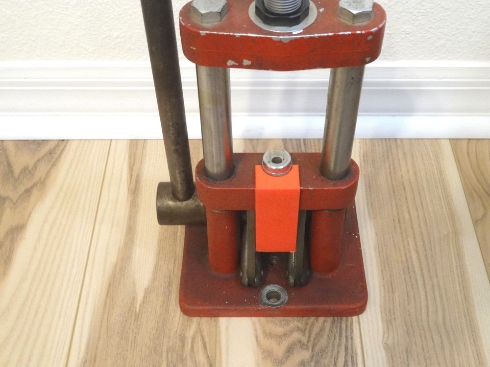 C&H / CH reloading press PRIMER CATCHER upgrade