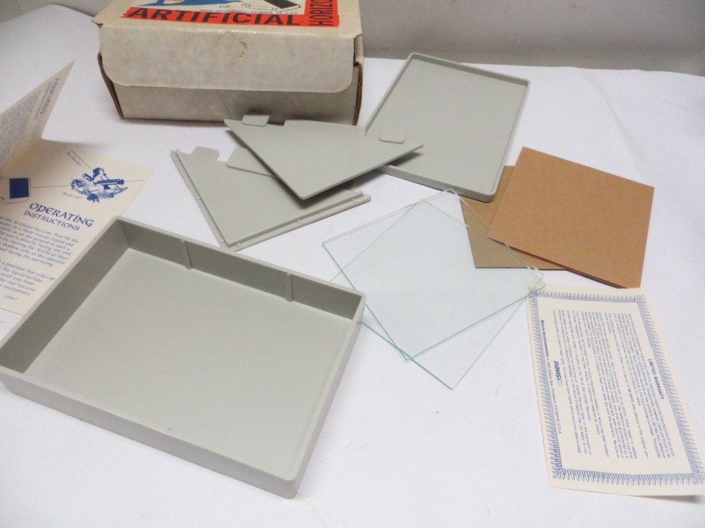 Davis Instruments Artificial Horizon for Sextant Practice