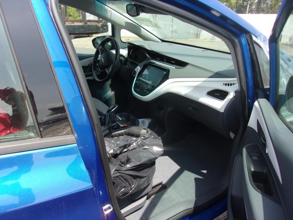 BOLT 2020 Info-GPS-TV Screen 30141245