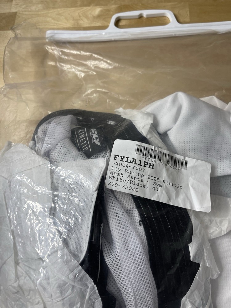 Fly Racing Kinetic Mesh Sym Pants White/Black Size 40