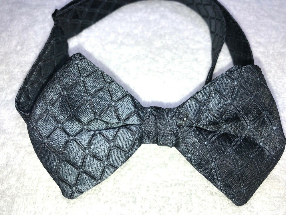 MENS ADJUSTABLE BOW TIE CHARCOAL GRAY NWOT