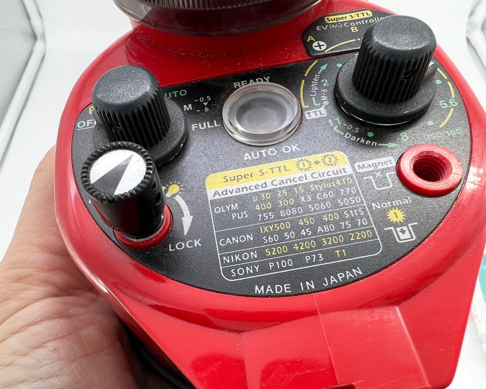 INON D-2000 type2 Underwater Strobe Light for Diving Photography Diffuser Works