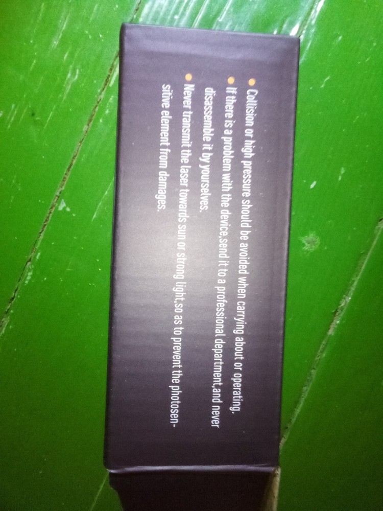 Golfing, Laser Rangefinder 1000