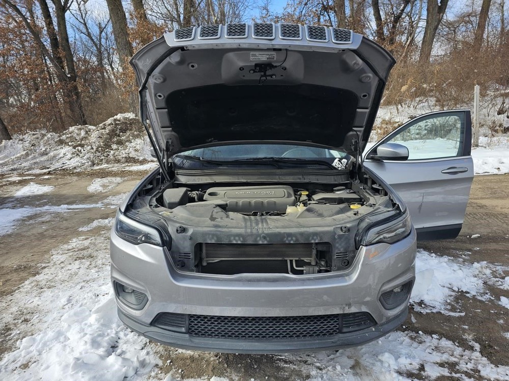 CHEROKEE 2019 Headrest 2412324