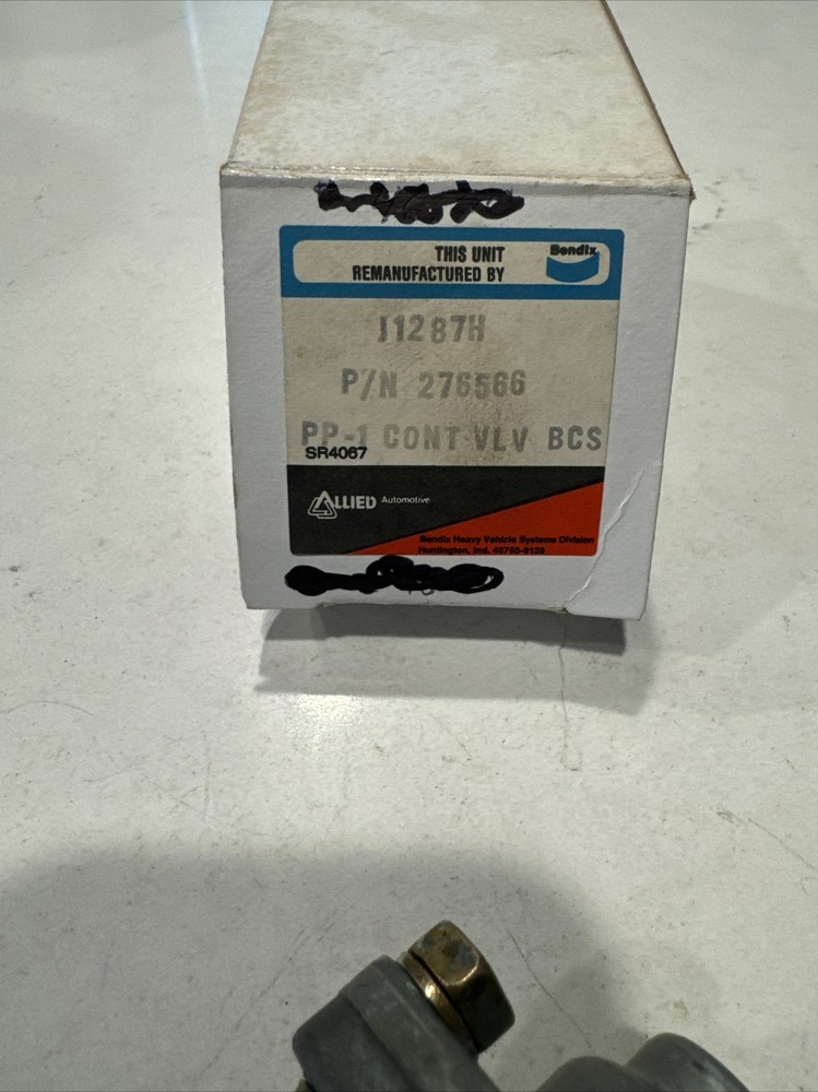 New Bendix 276566 Push/Pull Control Valve
