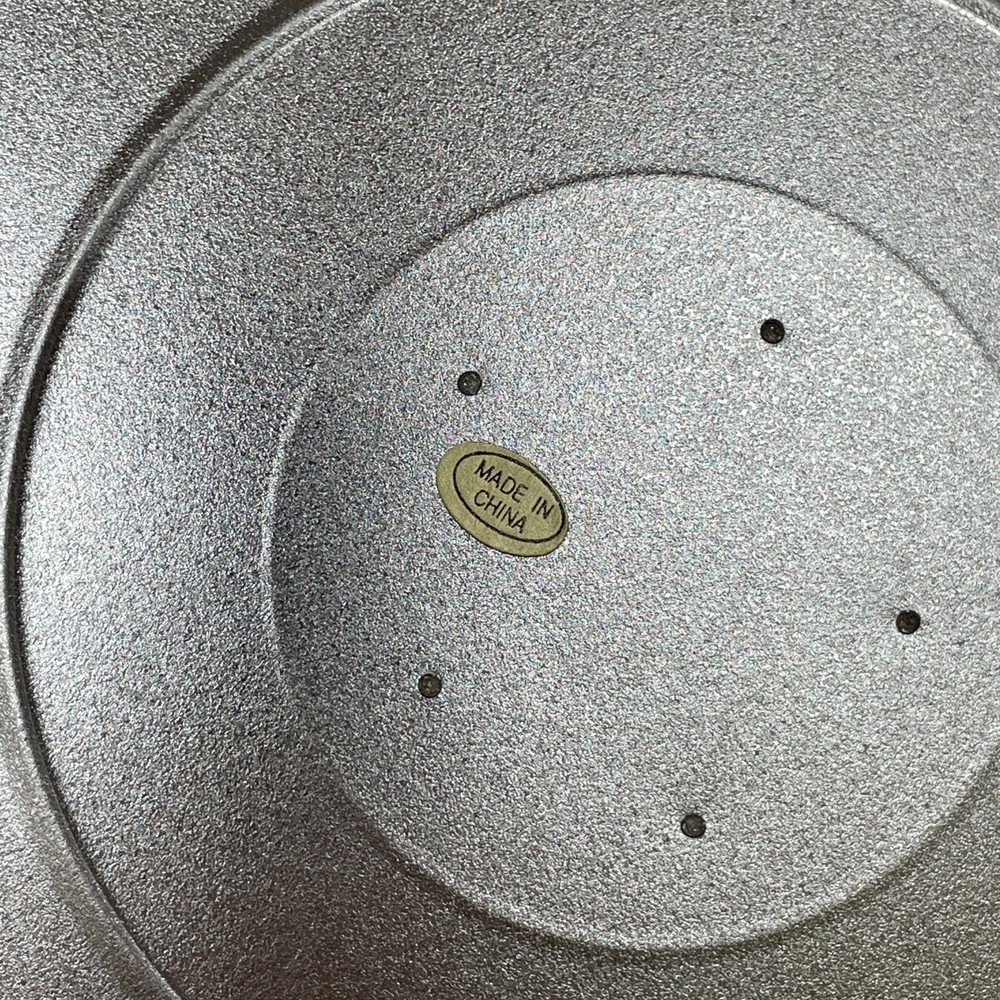 Fox Run Linked Heart Cake Pan - Pre-Owned