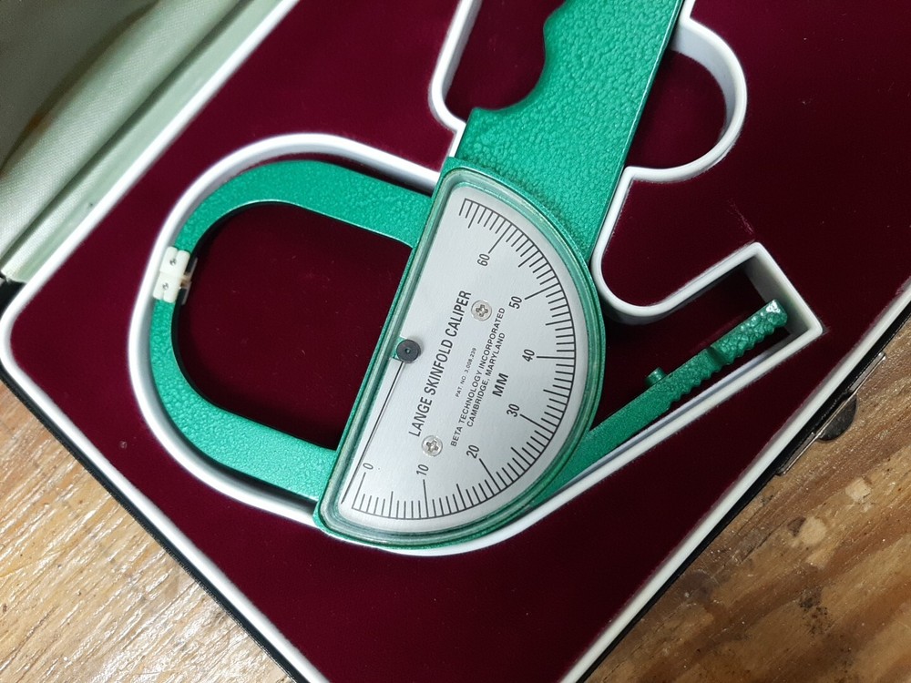 LANGE SKINFOLD CALIPER BETA TECHNOLOGY in Storage Case