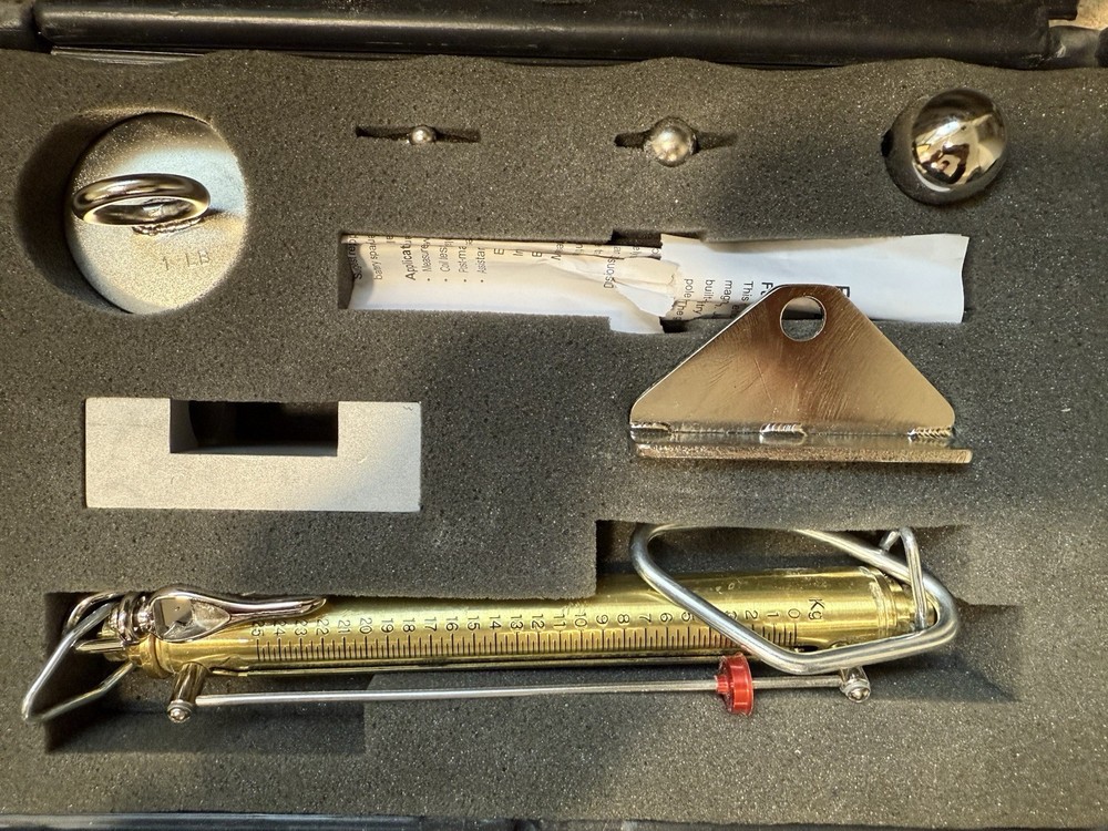 Bunting Magnetic Products Standard Pull test kit Complete In Carry Case Nice!