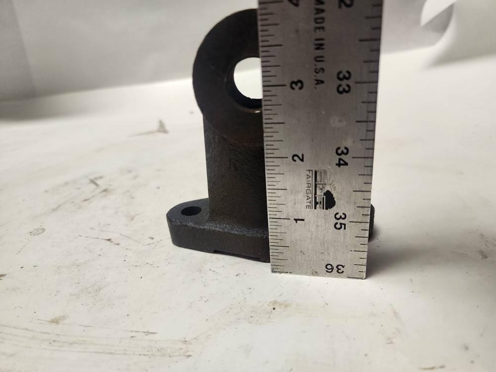 Brewer Machine & Gear UDP Bracket 3/4" Fine Threads