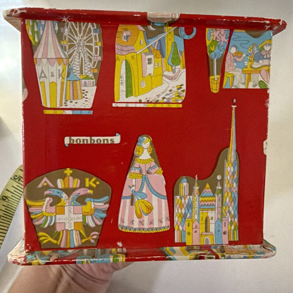 1986 Austrian Altmann & Kuhne Candy Container 3 Shelf Box Tiny Box
