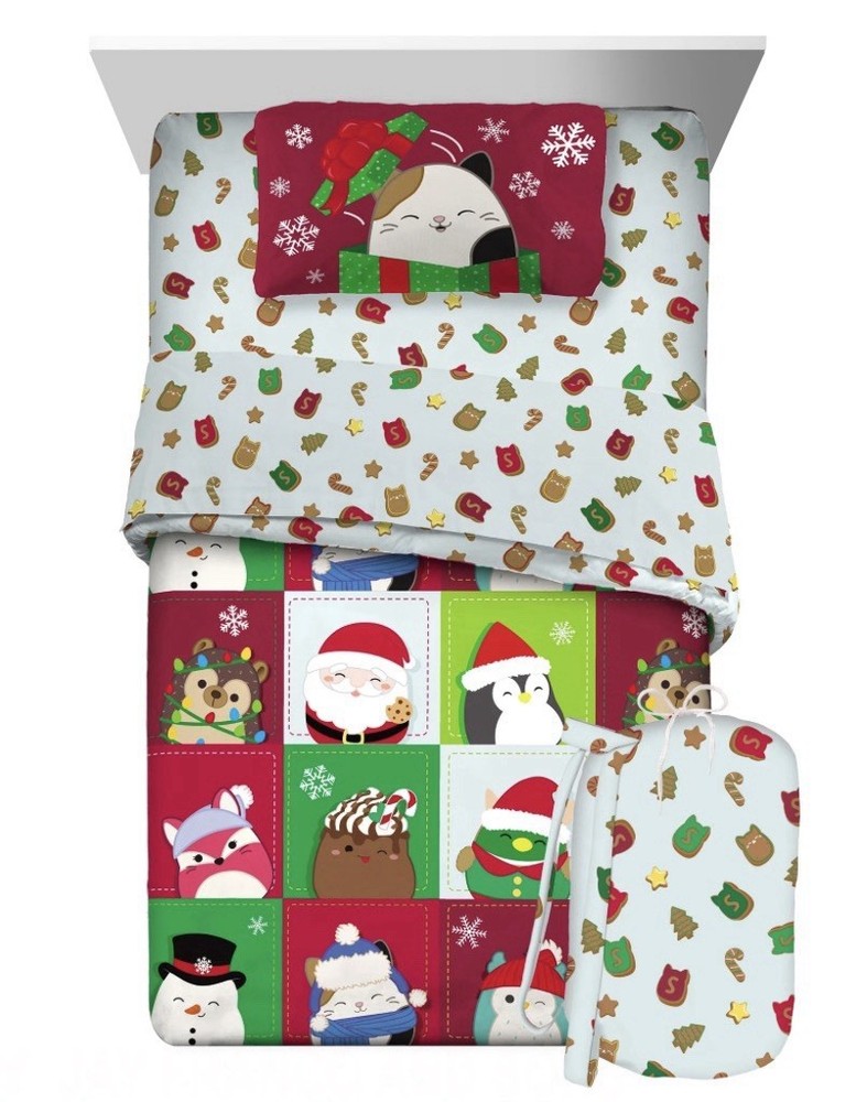 Squishmallows Christmas Holiday 6 PC Reversible Full Comforter Set