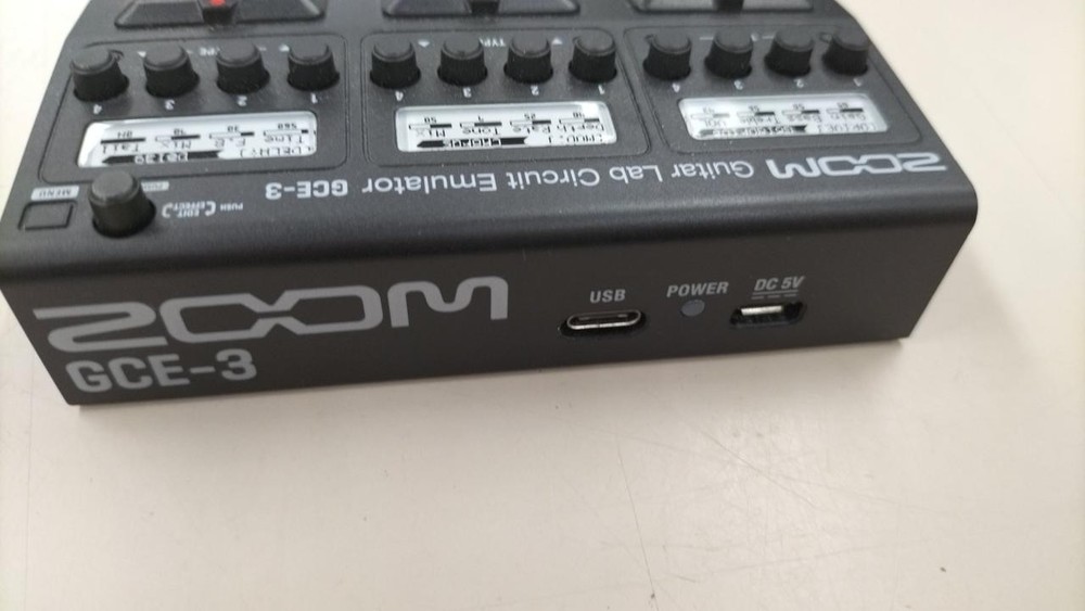 Zoom GCE-3 Guitar Lab Circuit Emulator, Compact USB Audio Interface for