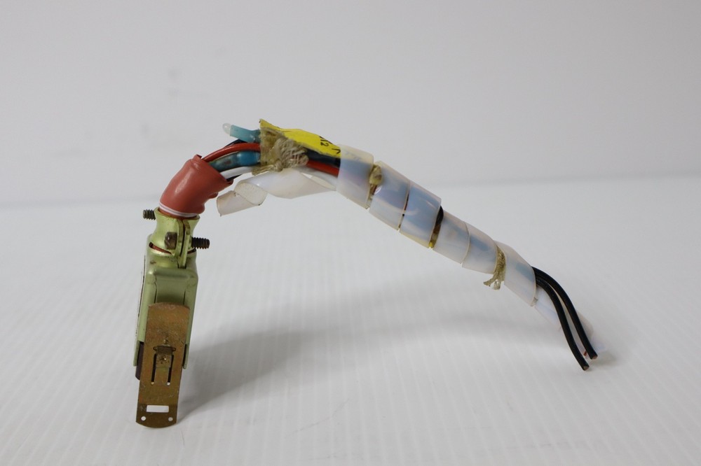 Bendix King KS 271A Roll Servo Connector