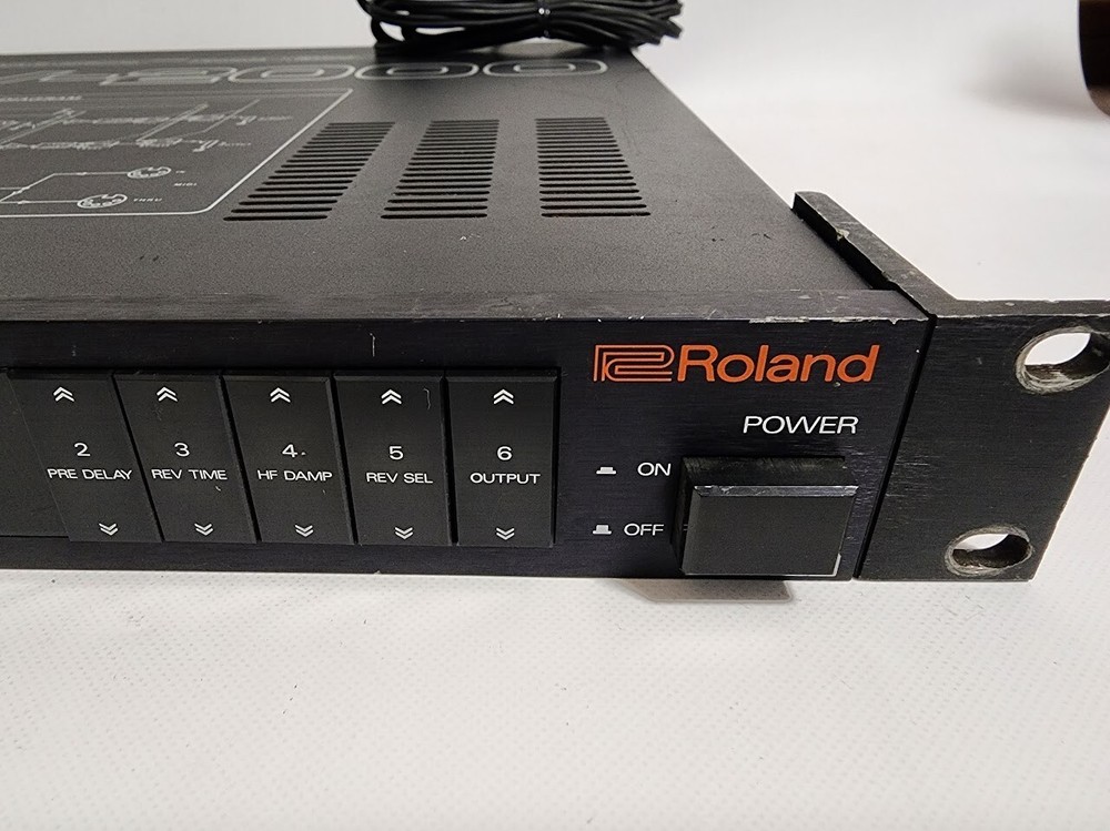 Roland SRV-2000 Digital Reverb Effect Rack Tested Working