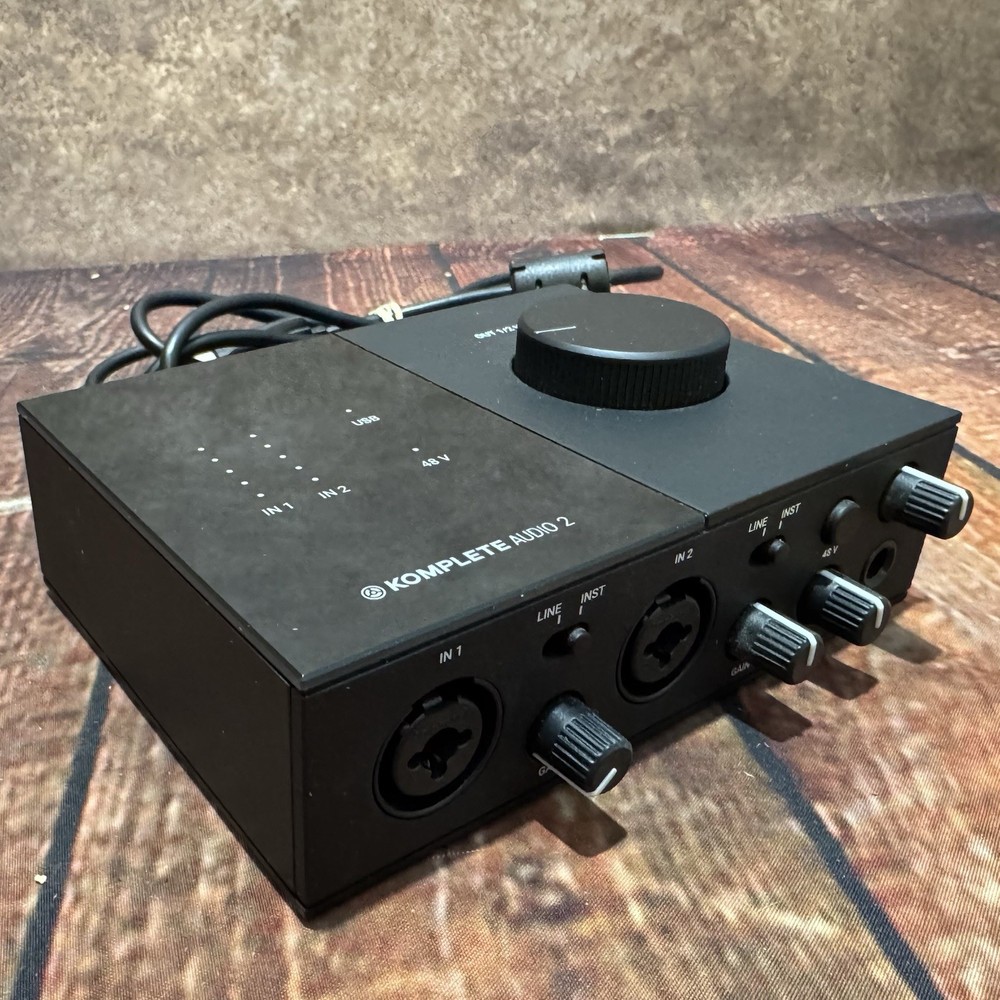 Native Instruments KOMPLETE Audio 2 Interface - Black