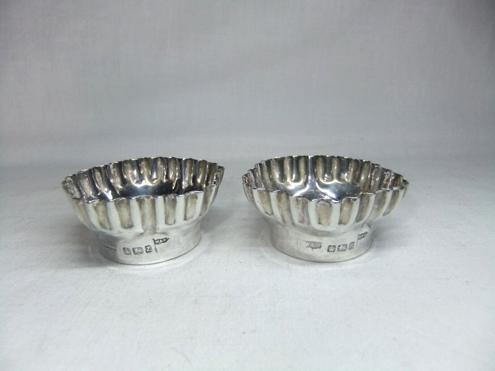 Pair Antique Sterling Solid Silver Hexagonal Scalloped Open Salt Cellars 1892