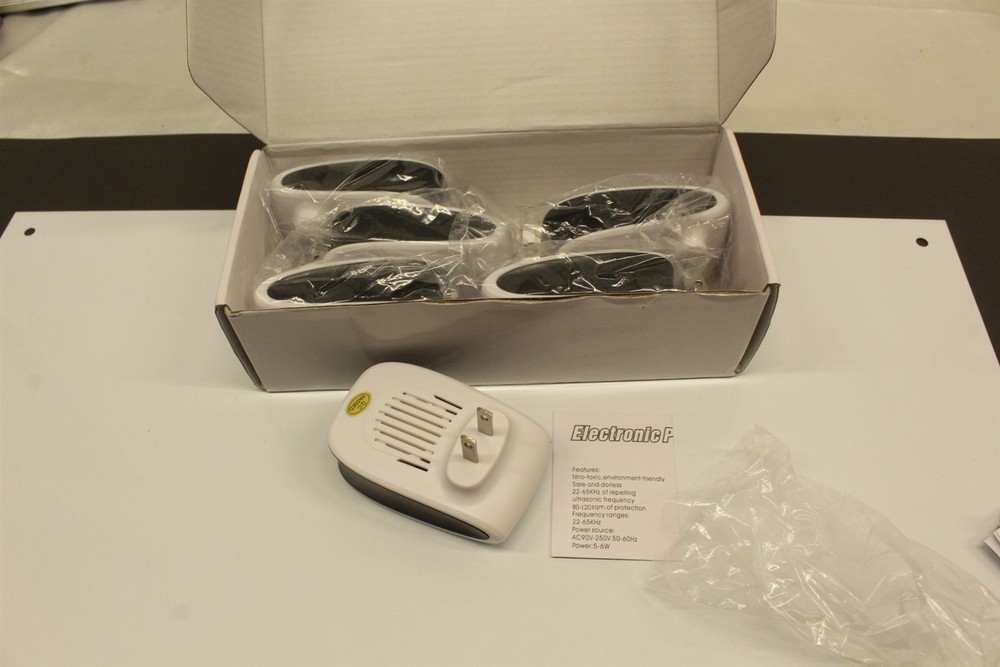 Electronic Pest Repeller Pack of 6