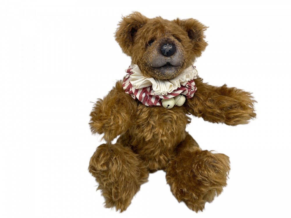Artist Bear Teddy Bear 26cm. Excellent condition.