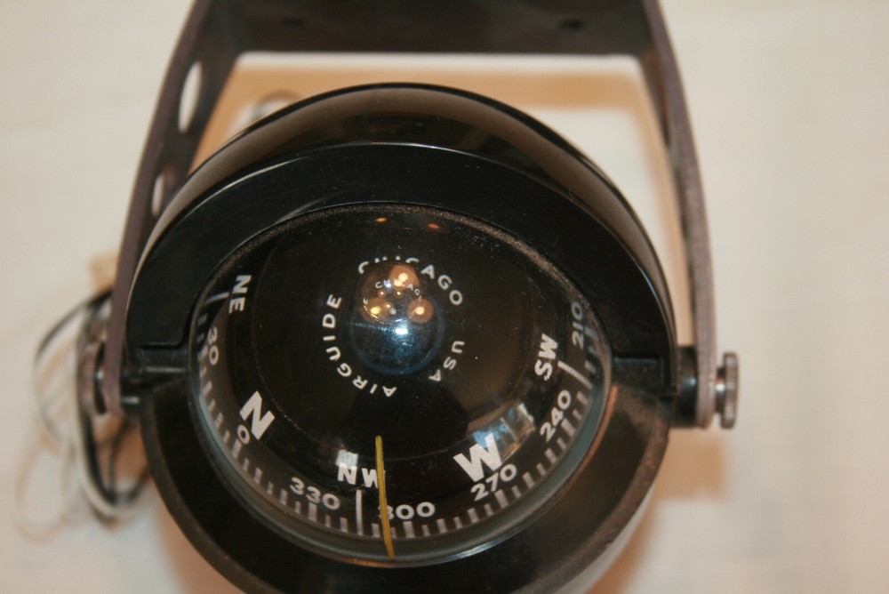 Vtg Airguide Illuminated Compass Shield Adjustable Mount W/Movable Sun EUC