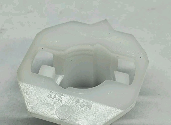 Brake Light Automatic Transmission Shift Lock Converter Switch Retainer 10418918