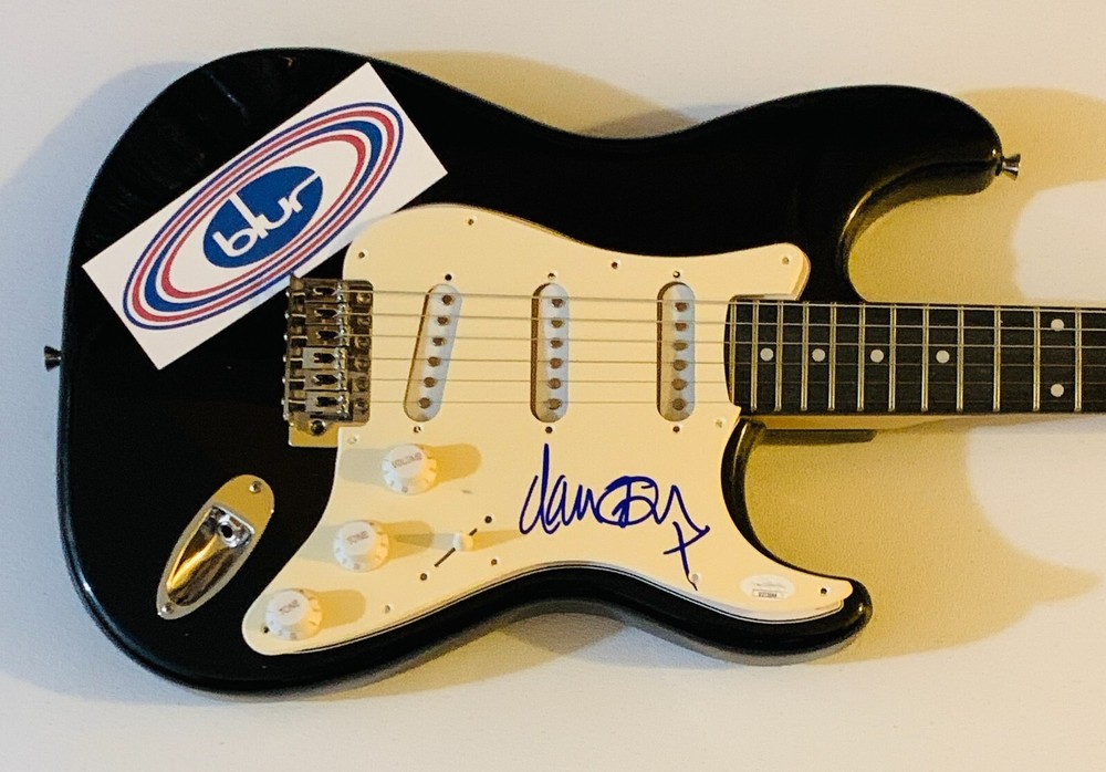 BLUR DAMON ALBARN Signed Guitar GORILLAZ JSA Authentication