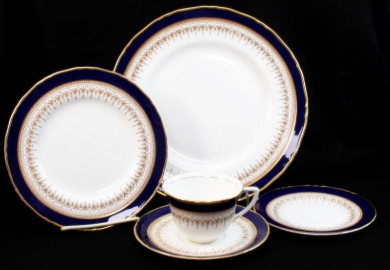 Royal Worcester Regency Blue 5 Piece Place Setting