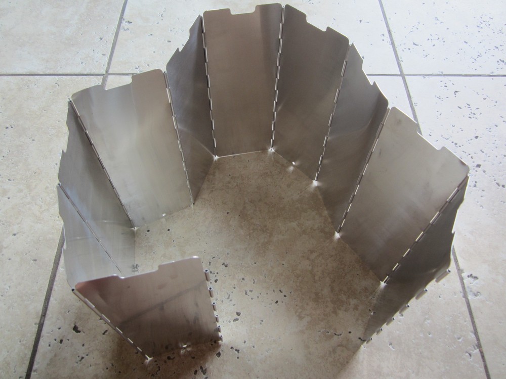 Aluminum folding stove windscreen for backpacking