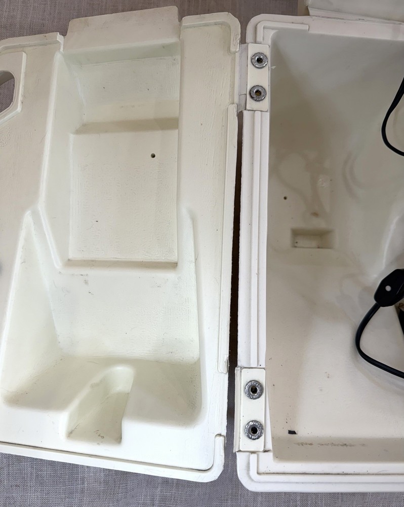 Bioscope Manufacturing Model 500 Microprojector In Case - Lights Up