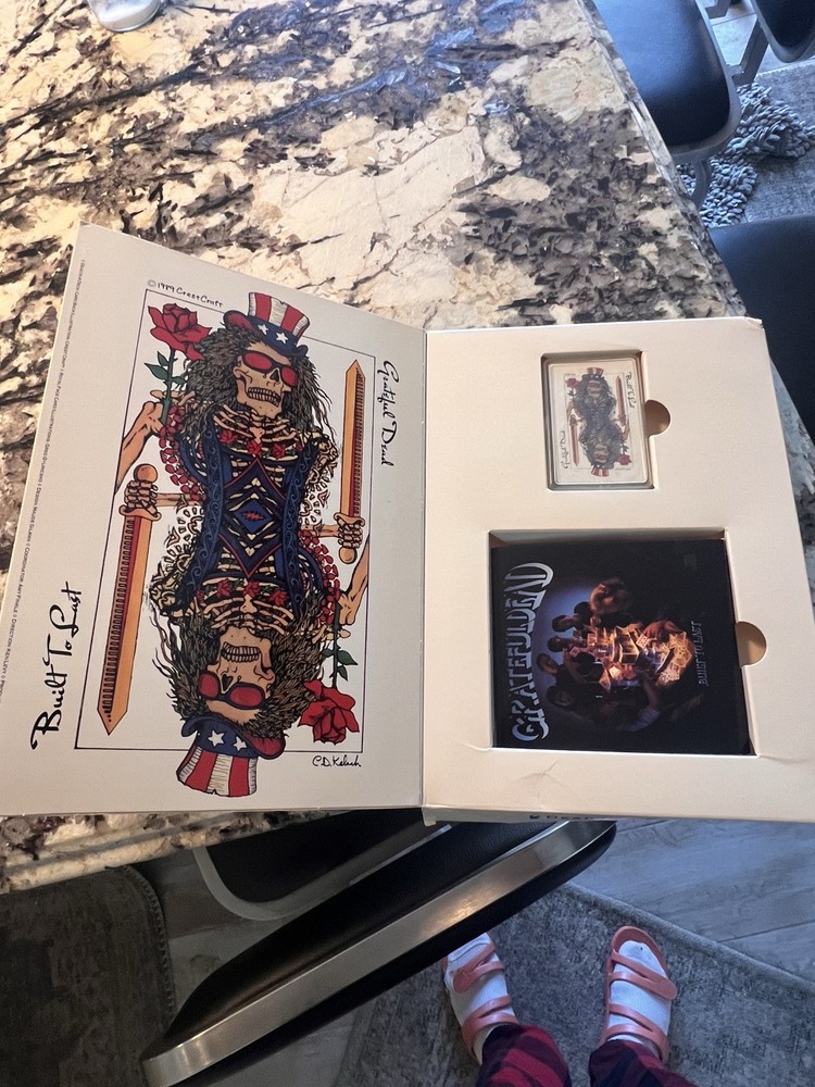 Grateful Dead - Dead In A Box Limited Edition
