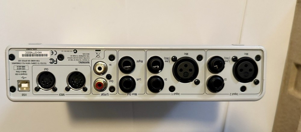 Digidesign MBox2 USB Audio Interface Pro Tools LE EX Lightly Used w Box Software