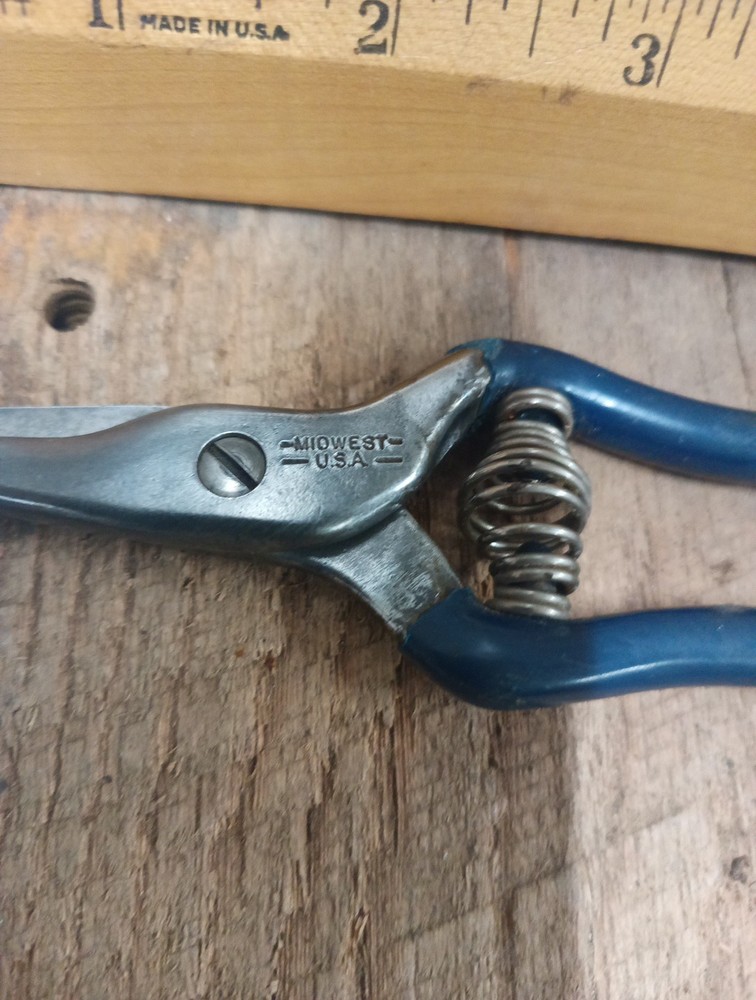 Midwest USA Tin Snips 6" tool Nice