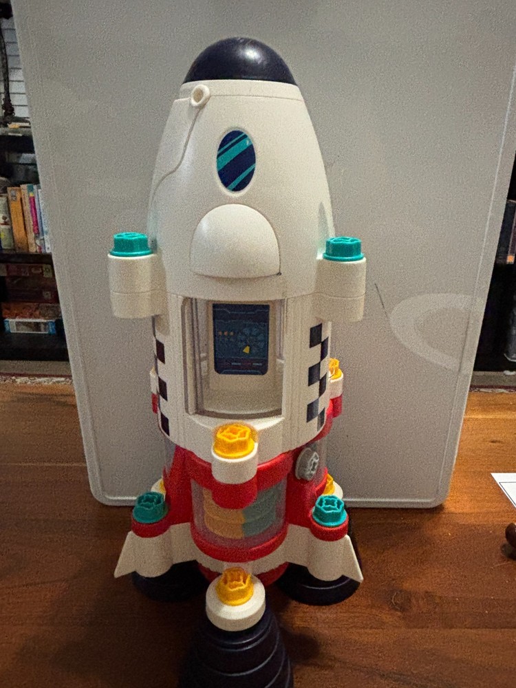 Space Adventure take Apart Rocket Ship WORKS!!