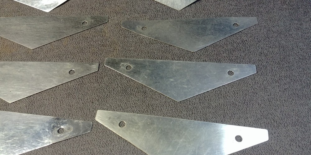 15 1940s Triangle Backplate Cabinet Door Drawer Handle Pull Hardware Lot