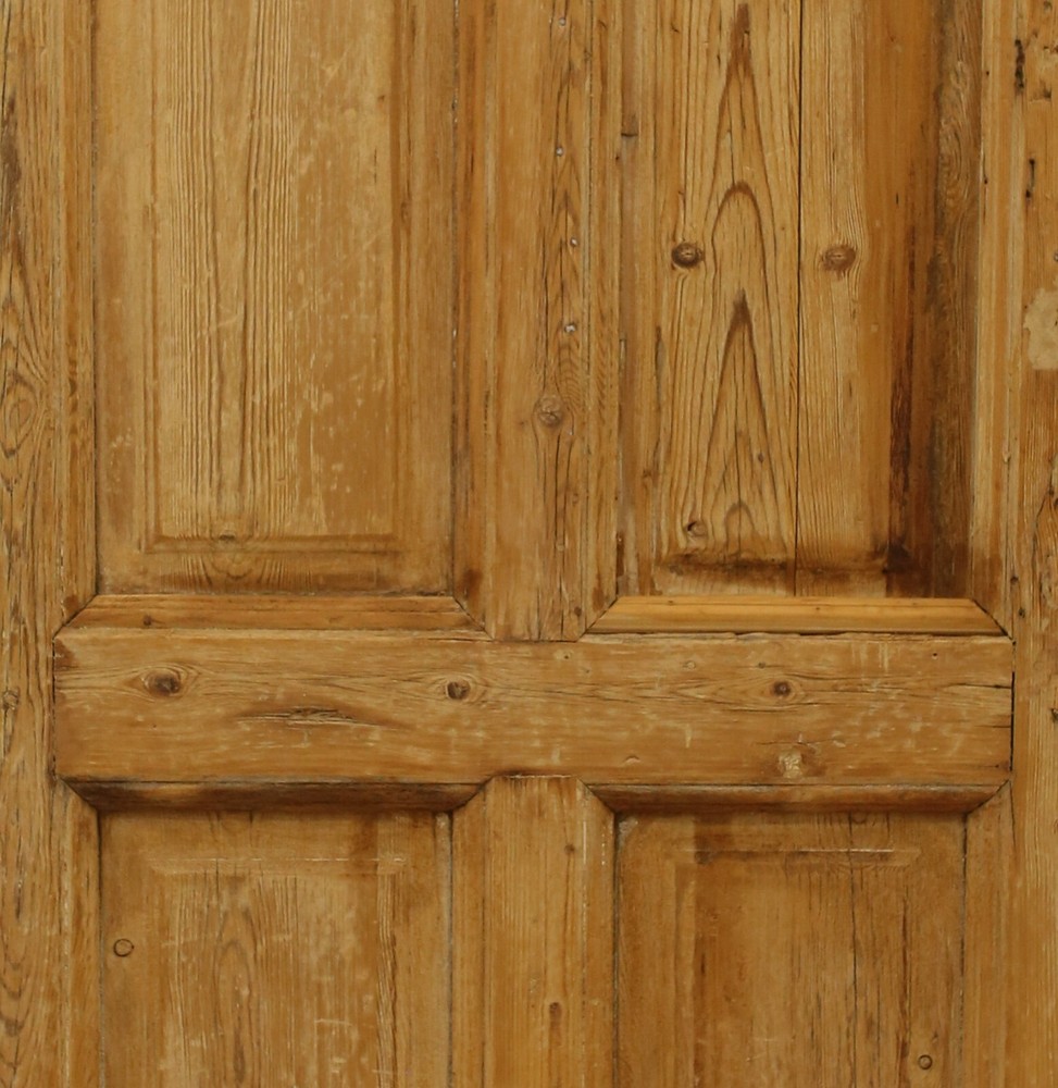 VINTAGE SINGLE DOOR A34