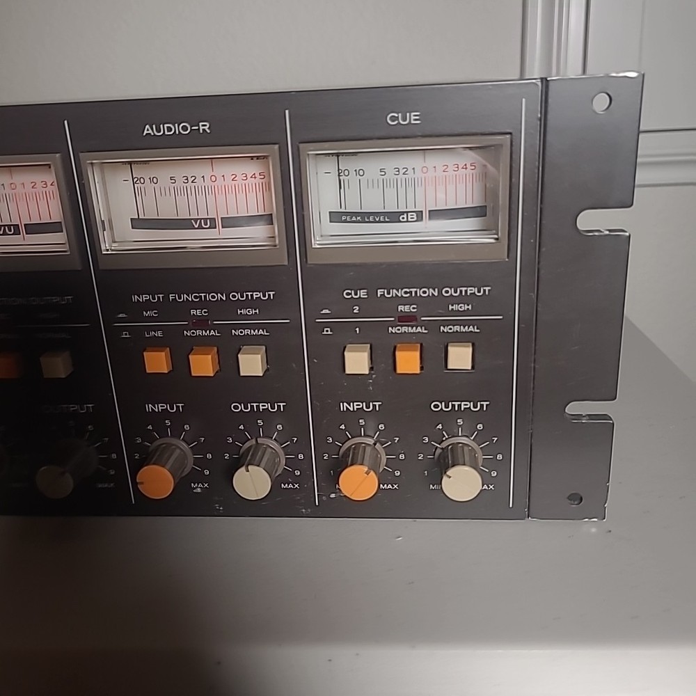 Tascam 133 Multi Image Cassette Deck Tape Player Recorder Rackmount Untested